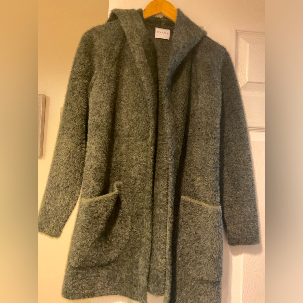 Cyrus faux fur, green hooded coat (new)
